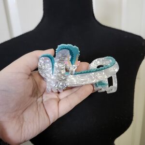 Boxlunch Spirited Away HOWL river DRAGON Claw Hair Clip